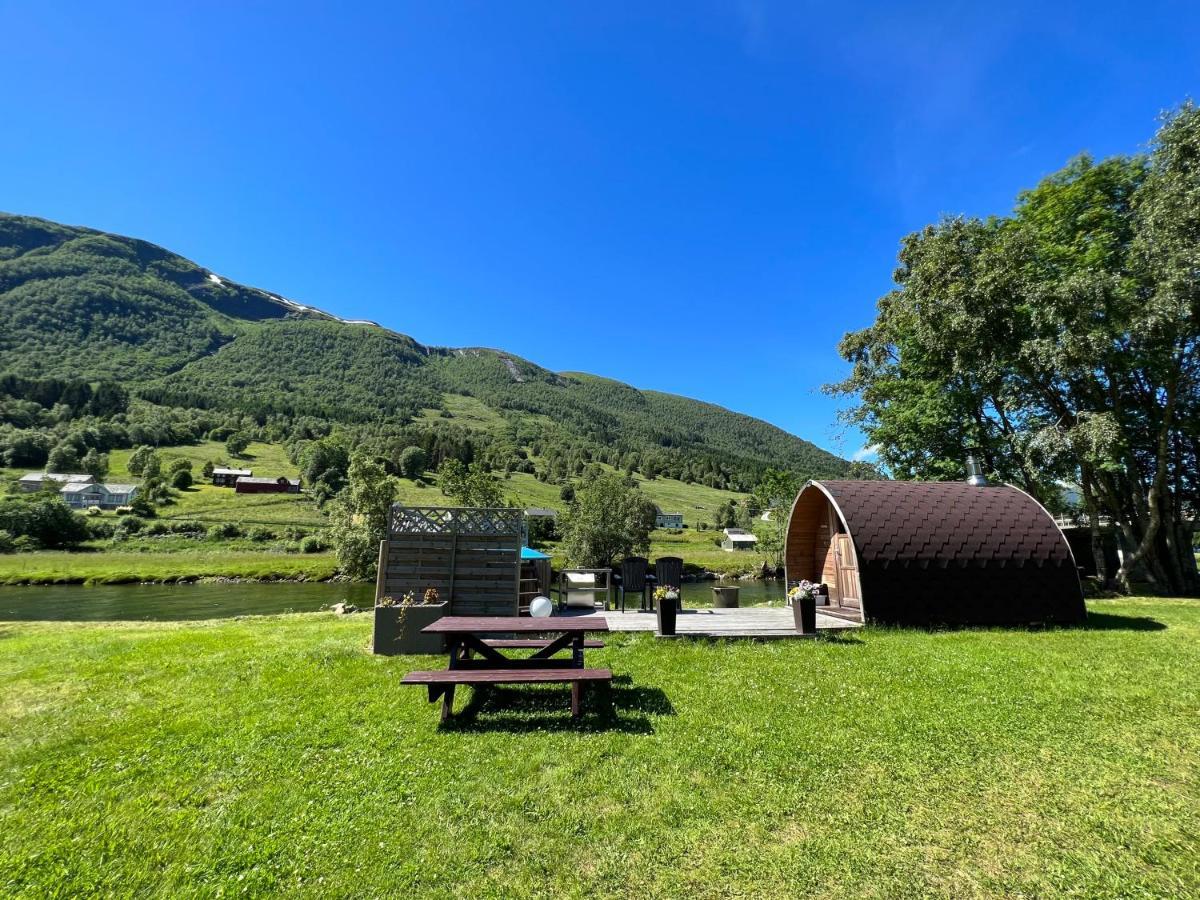Vistdal Camping Myklebostad  Ngoại thất bức ảnh
