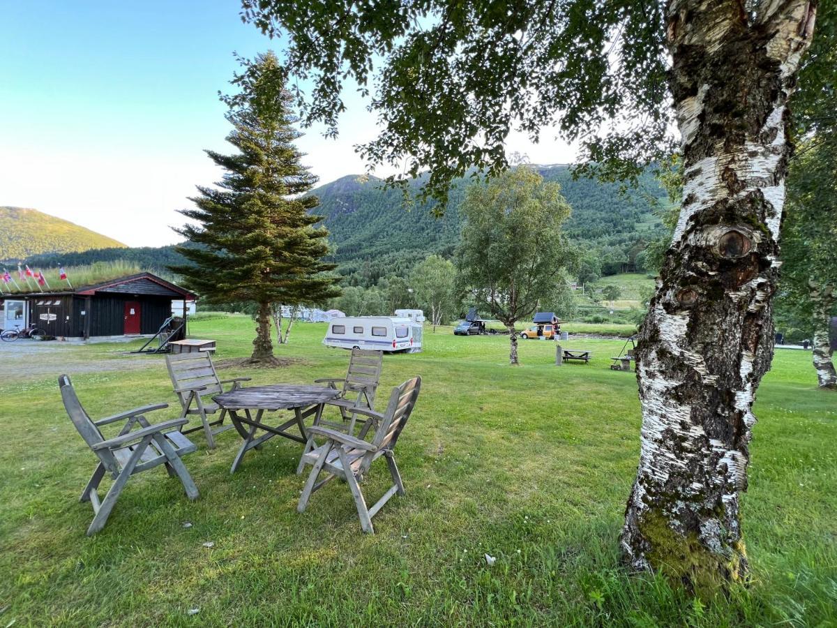 Vistdal Camping Myklebostad  Ngoại thất bức ảnh