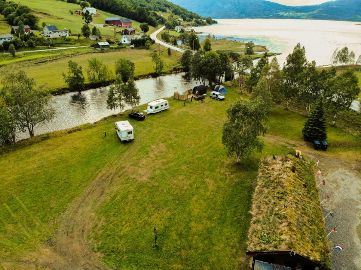 Vistdal Camping Myklebostad  Ngoại thất bức ảnh